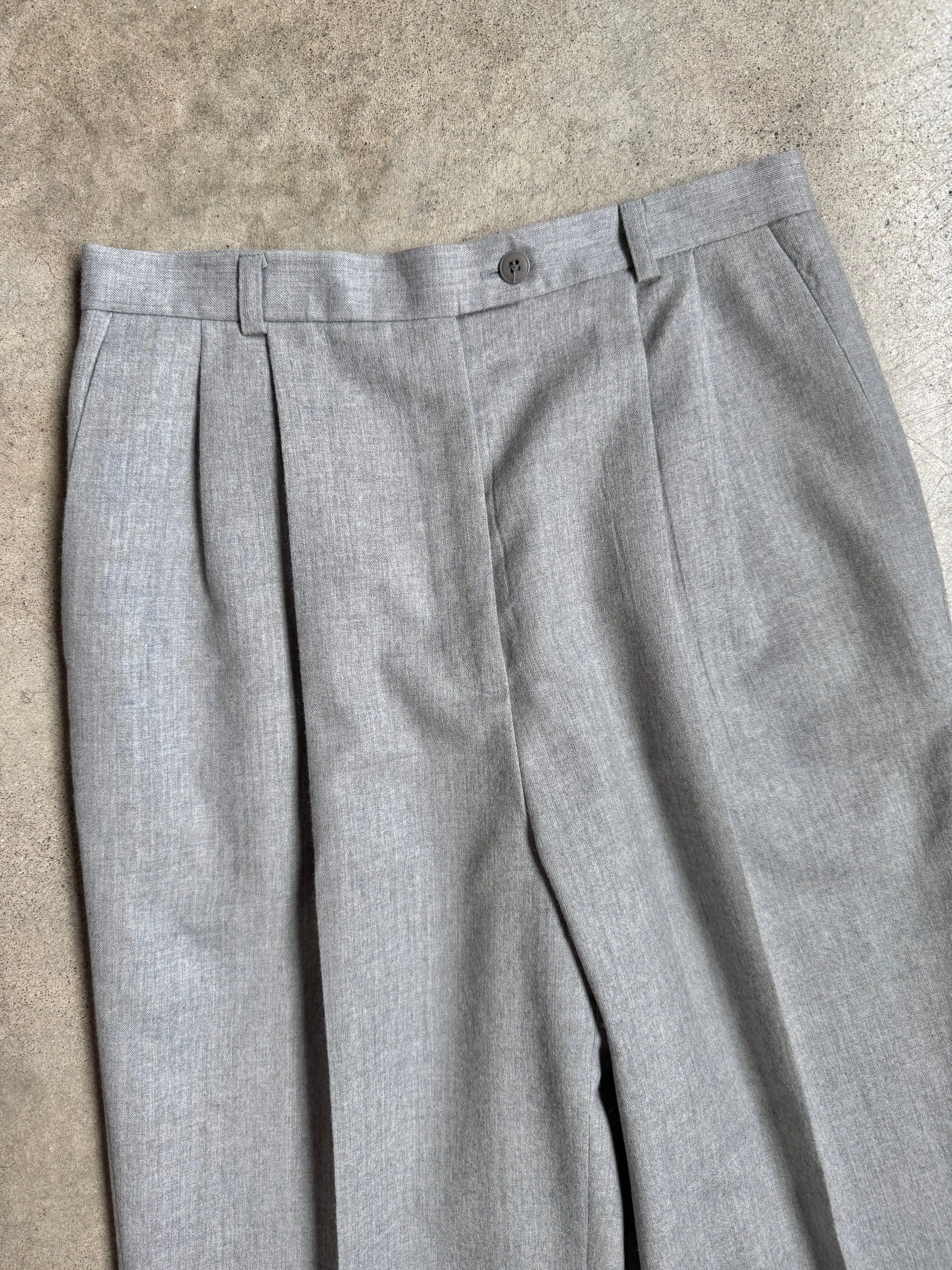 90s Vintage Talbots Grey Wool Pleated Trousers (W28")