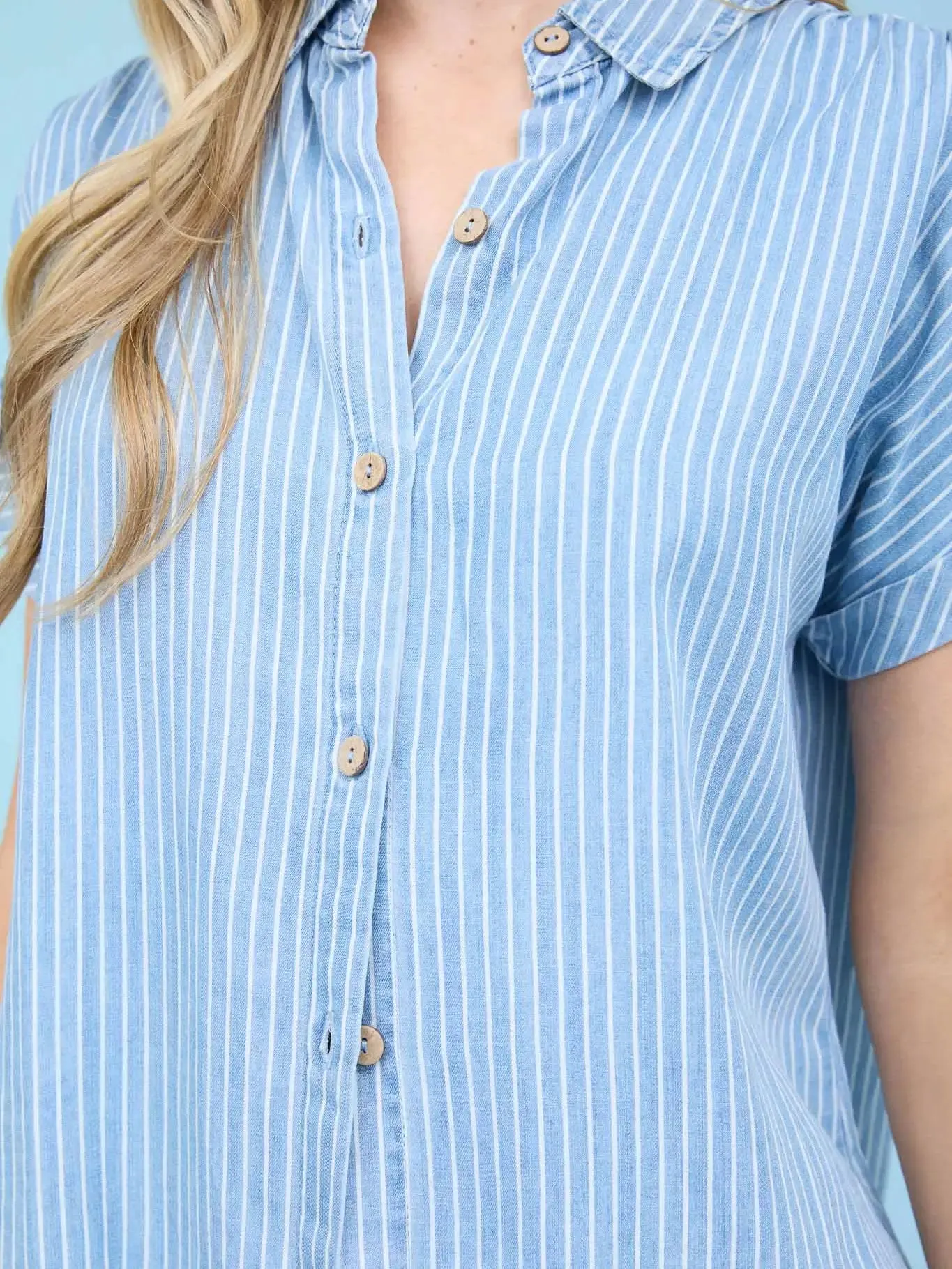 Chambray Short Sleeve Top