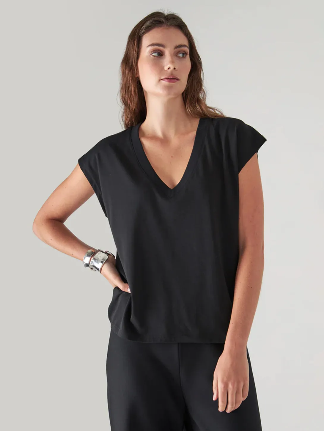 Dolman V-Neck Tee - Black