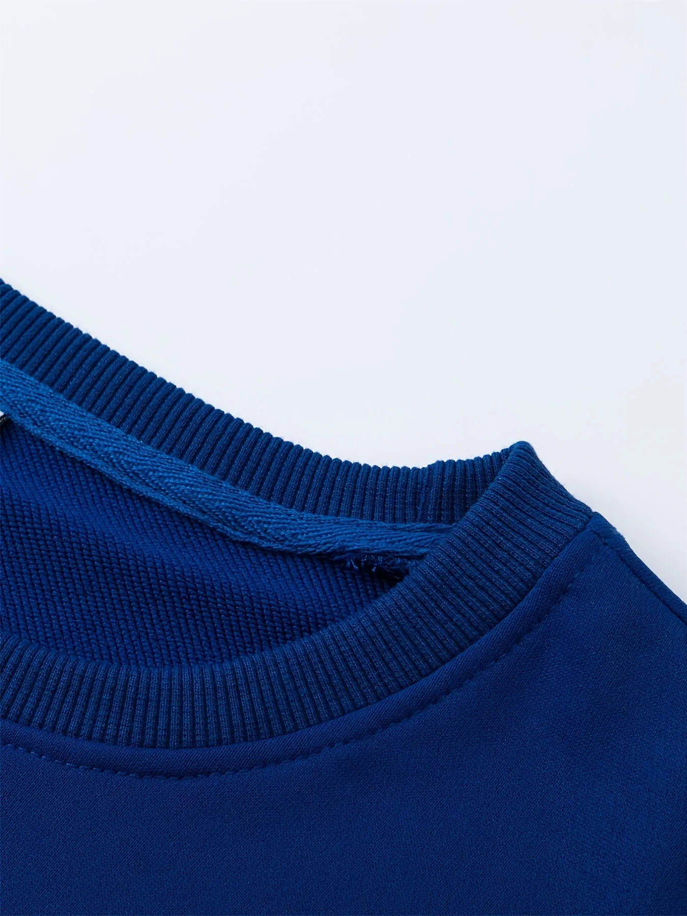 Men's Twill Drop Shoulder Blue Round Neck Pullover Sweatshirt