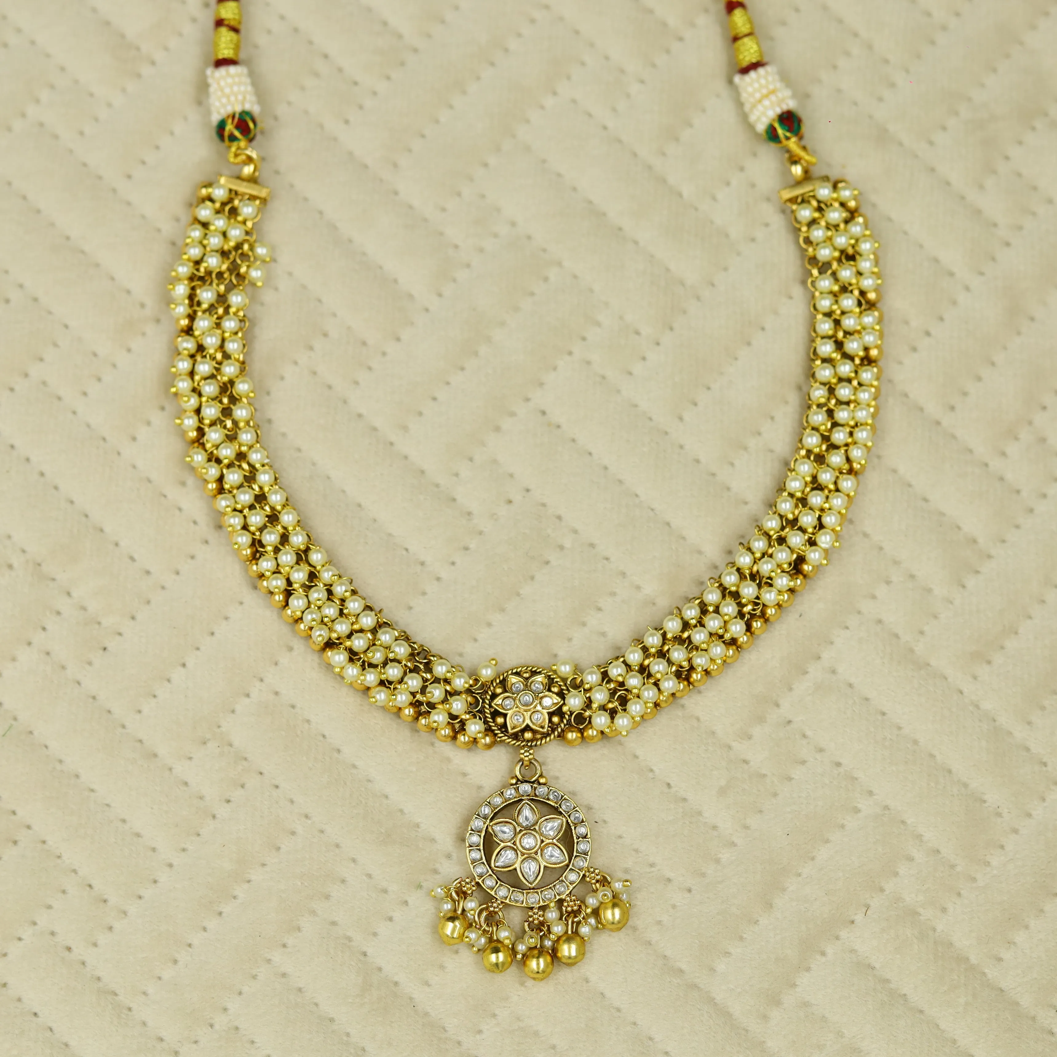 Round Neck Antique Necklace Set 12126-28
