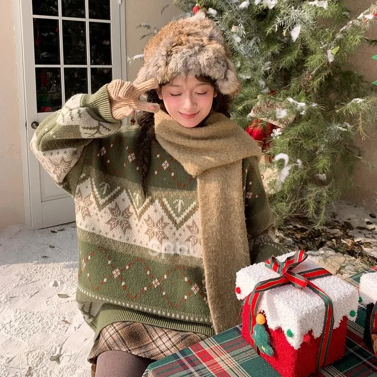 Sweet Fair Isle Style Green Colorblocked Round Neck Sweater