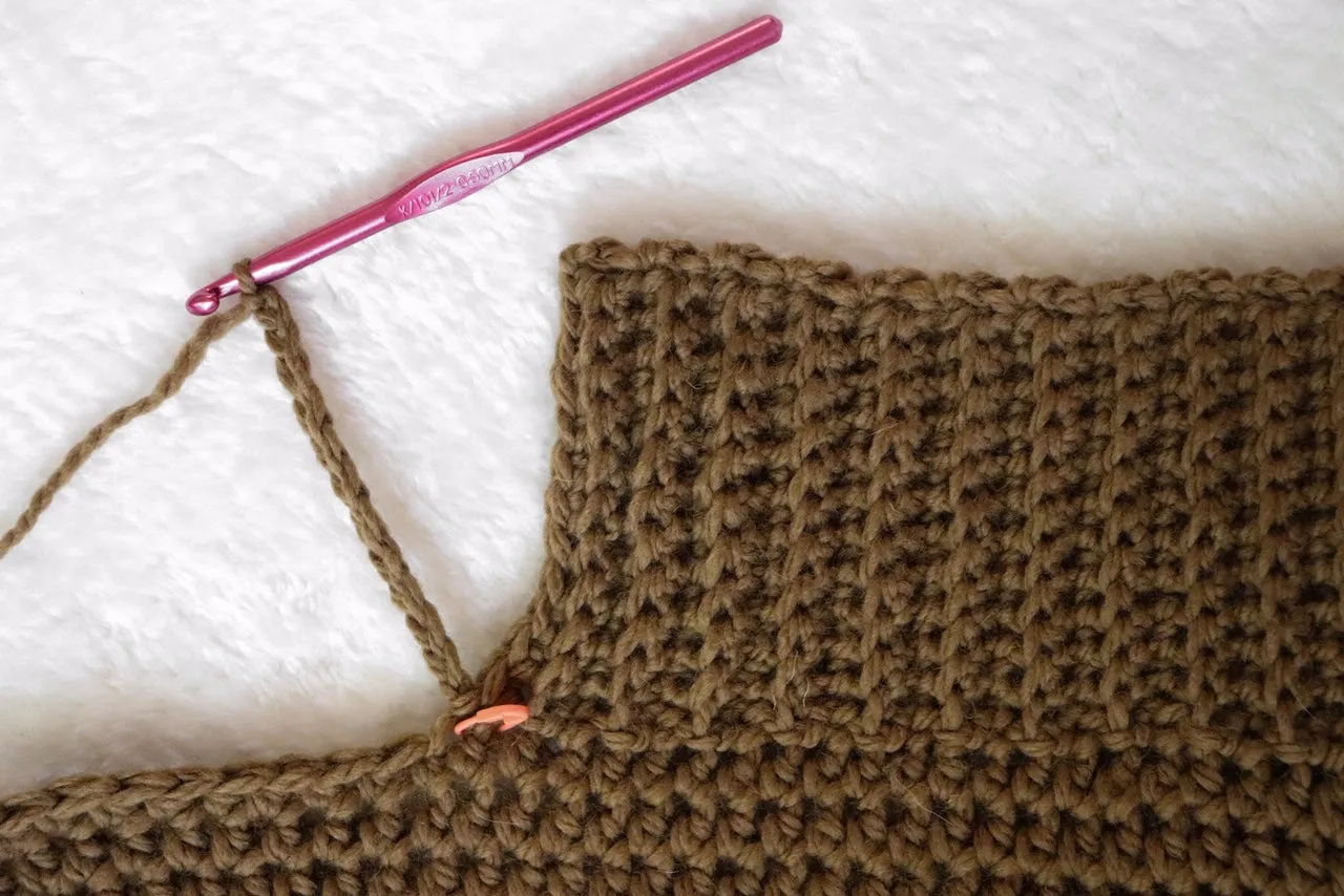 Vintage Moon Crochet Pattern