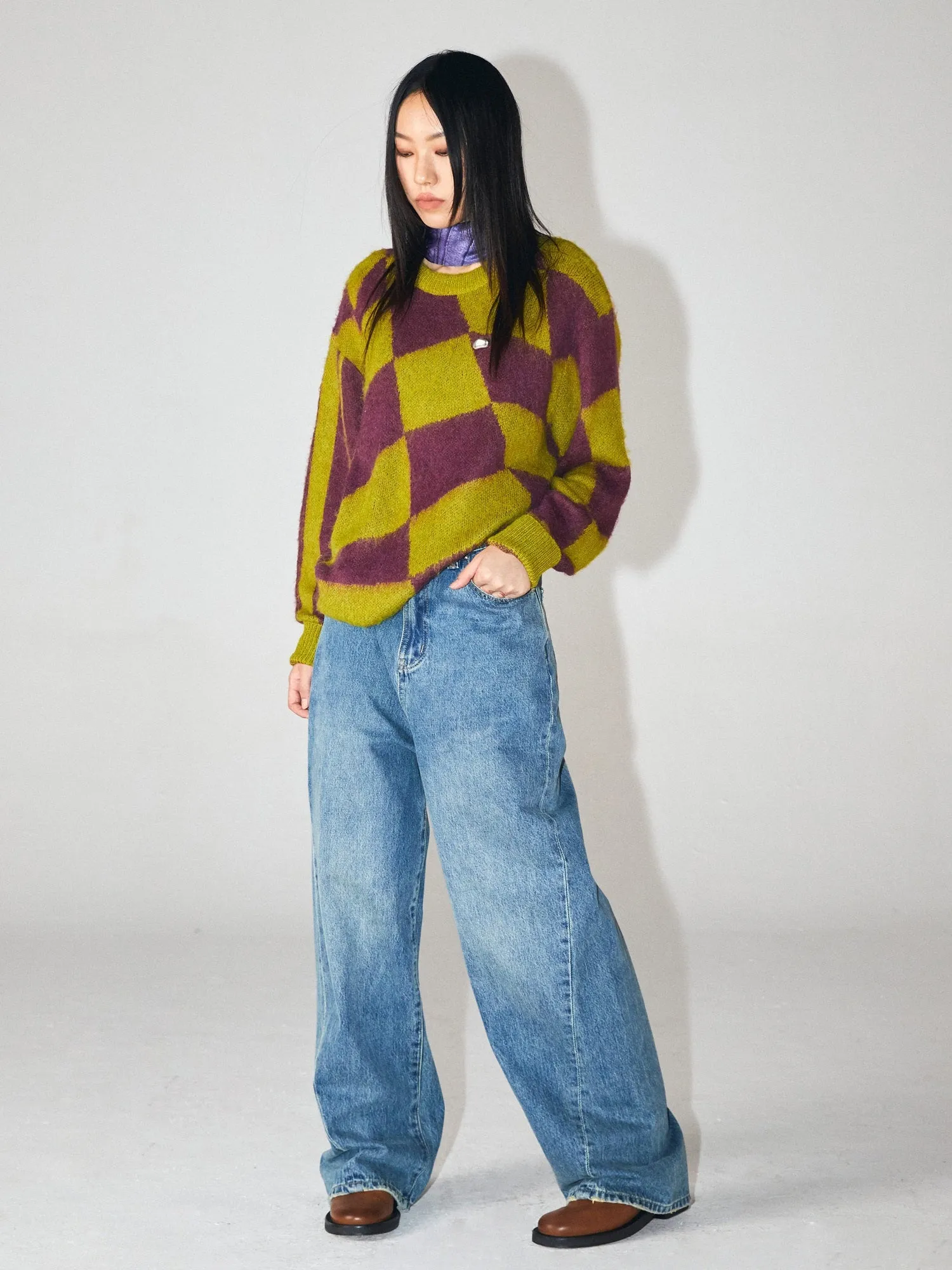 Wide Leg Washed Jeans