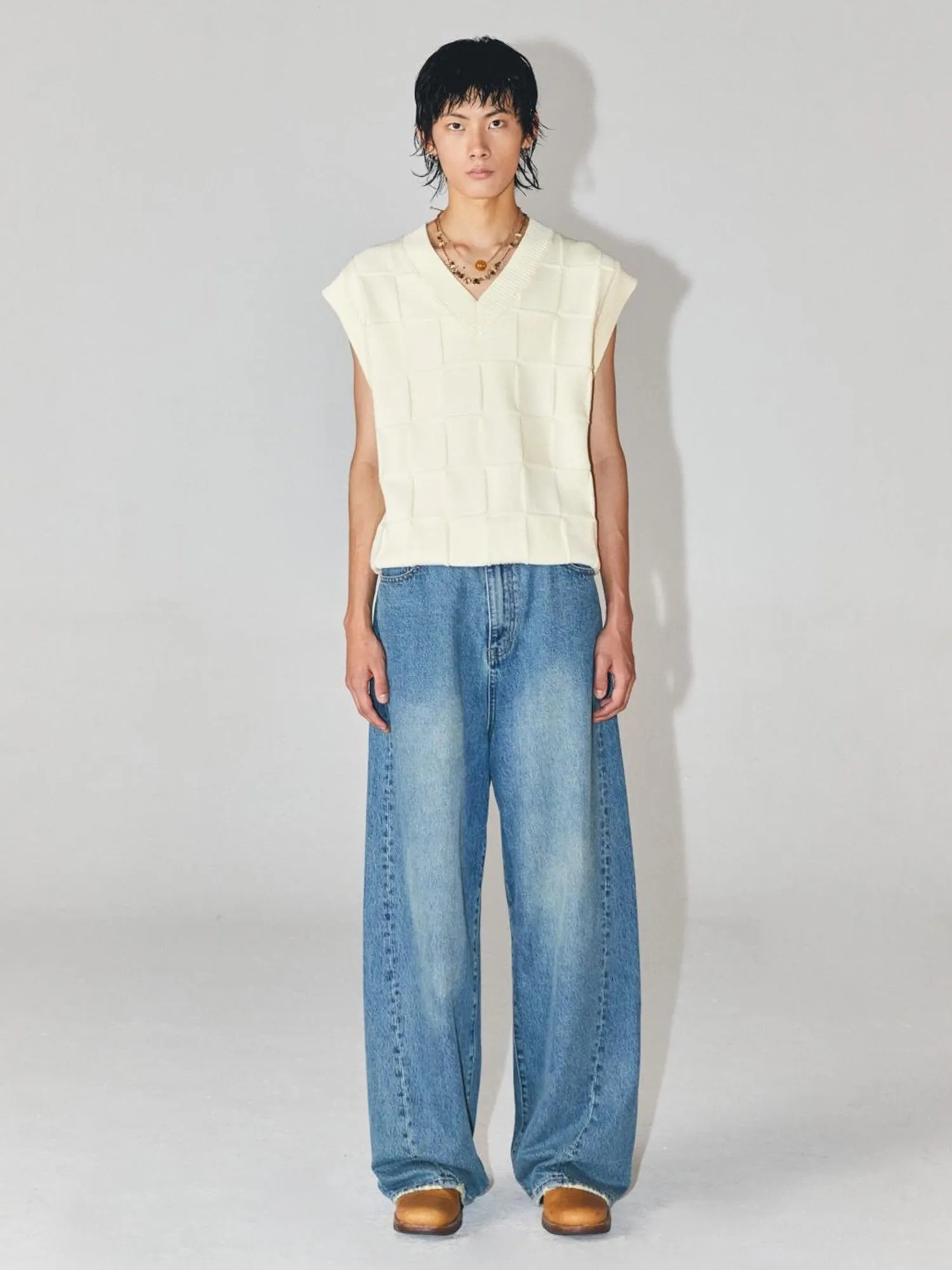 Wide Leg Washed Jeans