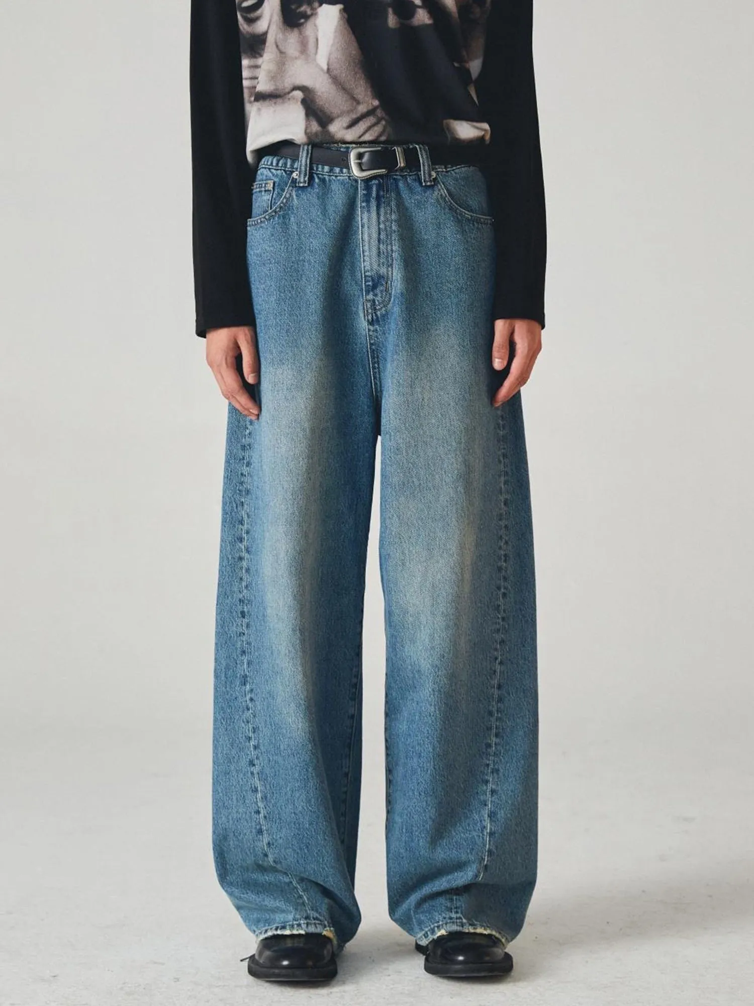 Wide Leg Washed Jeans